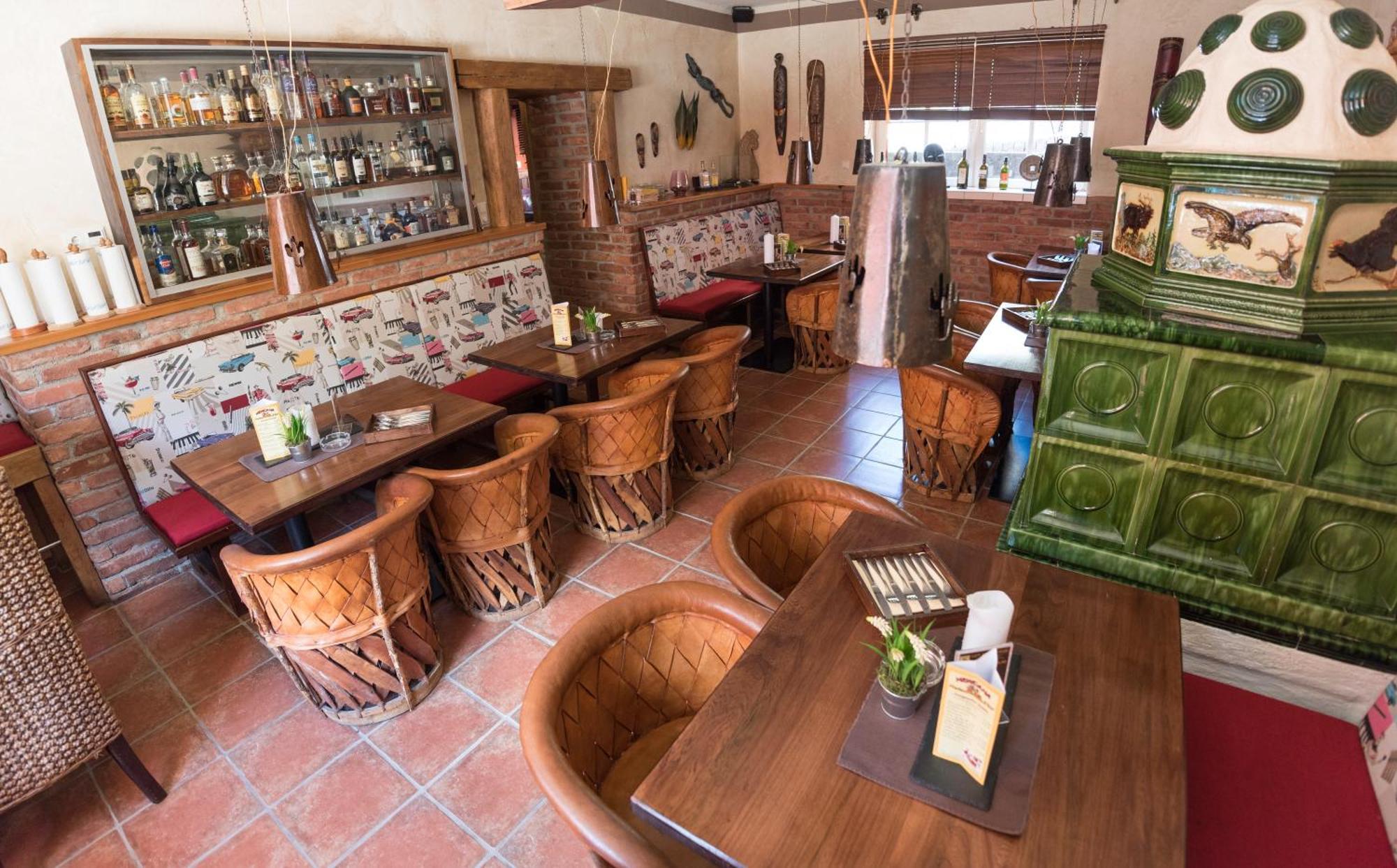 "Das Schlafzimmer" Erlebnis & Boutiquehotel - Ehemals Hacienda Mexicana Spittal an der Drau Bagian luar foto