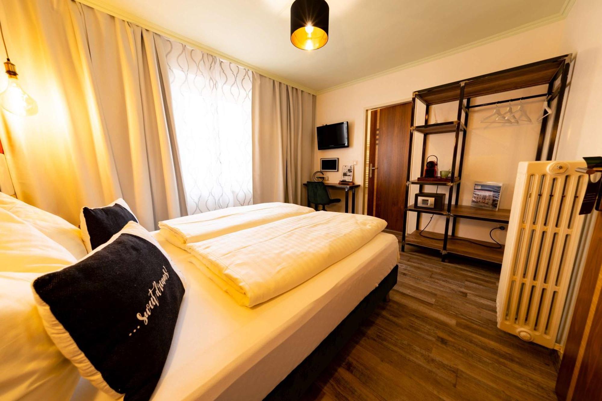 "Das Schlafzimmer" Erlebnis & Boutiquehotel - Ehemals Hacienda Mexicana Spittal an der Drau Bagian luar foto