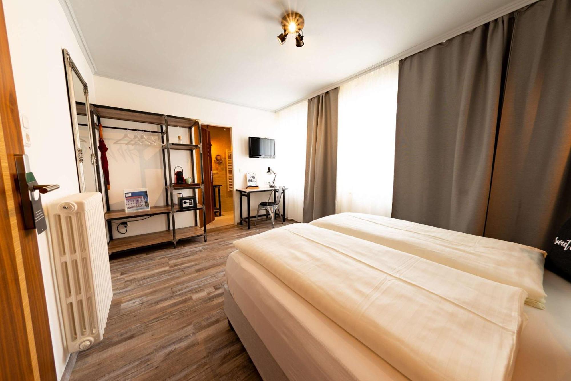 "Das Schlafzimmer" Erlebnis & Boutiquehotel - Ehemals Hacienda Mexicana Spittal an der Drau Bagian luar foto